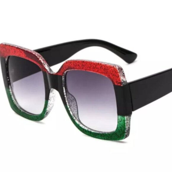*TOP Seller* Oversized Red, Black, and Green Fashion Sunglasses - Picture 1 of 1